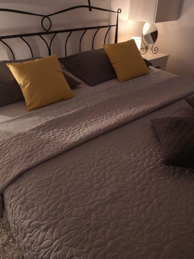 Апартаменты Apartman Mera Задар Экстерьер фото